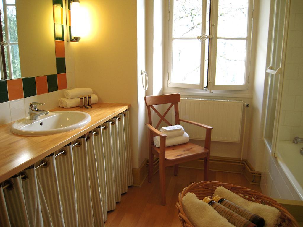 Maison Aux Iris Apartman Challes-les-Eaux Szoba fotó